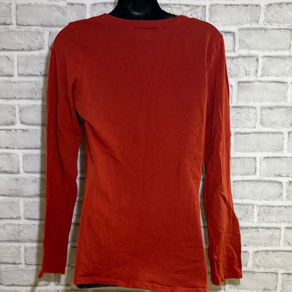 SWS BASIC Women's V-Neck Rust Top, size large, long sleeve - Picture 6 of 6